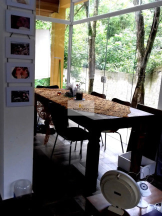 Imagem Casa com 5 Quartos à Venda, 250 m² em Camburi - São Sebastião