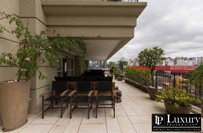 Imagem Apartamento com 3 Quartos à Venda, 280 m² em Vila Nova Conceição - São Paulo Imagem Apartamento com 3 Quartos à Venda, 280 m² em Vila Nova Conceição - São Paulo
