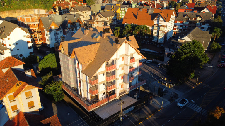 Imagem Apartamento com 2 Quartos à Venda, 71 m² em Centro - Gramado