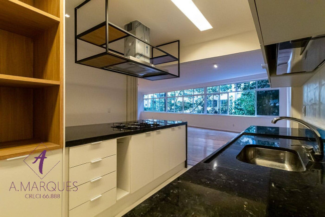 Imagem Apartamento com 4 Quartos à Venda, 330 m² em Copacabana - Rio De Janeiro Imagem Apartamento com 4 Quartos à Venda, 330 m² em Copacabana - Rio De Janeiro