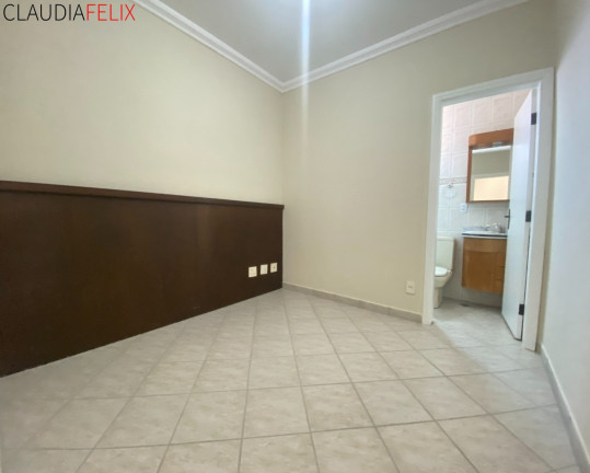 Imagem Imóvel com 5 Quartos à Venda, 204 m² em Tupi - Praia Grande Imagem Imóvel com 5 Quartos à Venda, 204 m² em Tupi - Praia Grande