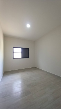 Imagem Casa com 3 Quartos à Venda, 300 m² em Residencial Ouroville - Taubaté Imagem Casa com 3 Quartos à Venda, 300 m² em Residencial Ouroville - Taubaté