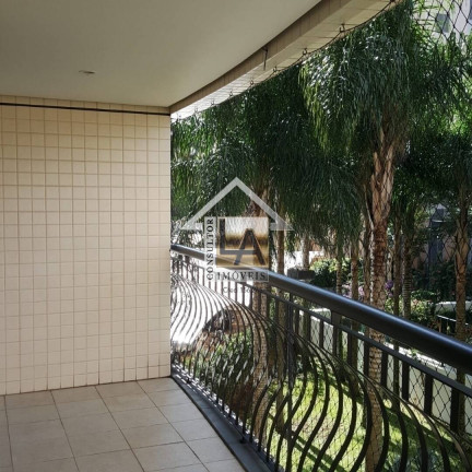 Imagem Apartamento com 4 Quartos à Venda, 140 m² em Santo Amaro - São Paulo Imagem Apartamento com 4 Quartos à Venda, 140 m² em Santo Amaro - São Paulo