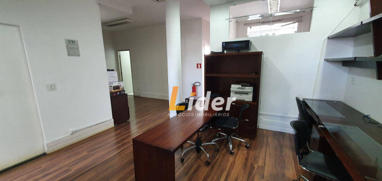 Imagem Sala Comercial à Venda ou Locação, 187 m² em Centro - Juiz De Fora Imagem Sala Comercial à Venda ou Locação, 187 m² em Centro - Juiz De Fora