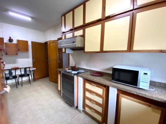 Imagem Apartamento com 3 Quartos à Venda, 167 m² em Copacabana - Rio De Janeiro Imagem Apartamento com 3 Quartos à Venda, 167 m² em Copacabana - Rio De Janeiro