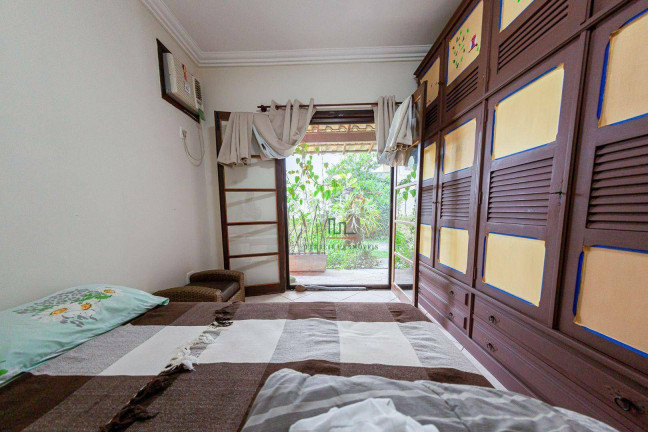Imagem Casa com 3 Quartos à Venda, 290 m² em Itaipu - Niterói