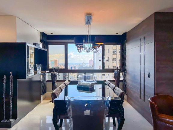 Imagem Apartamento com 3 Quartos à Venda, 160 m² em Moinhos De Vento - Porto Alegre