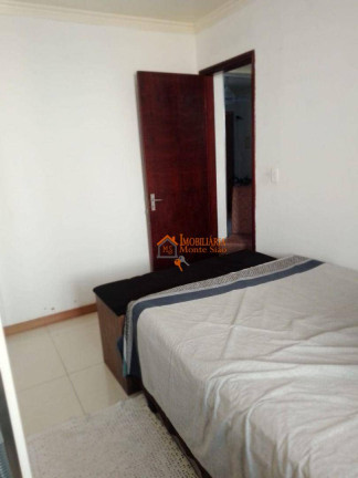Imagem Casa com 2 Quartos à Venda, 42 m² em Parque Industrial Cumbica - Guarulhos
