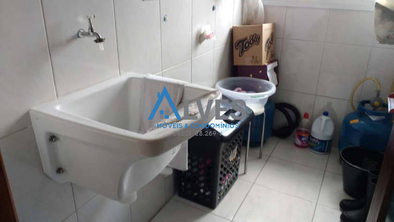 Imagem Casa com 4 Quartos à Venda, 245 m² em Parque Jaçatuba - Santo André