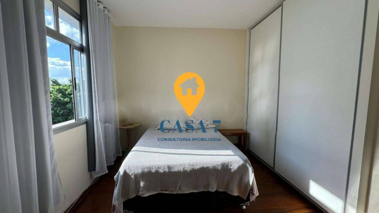 Imagem Apartamento com 3 Quartos à Venda, 95 m² em Santo Antônio - Belo Horizonte