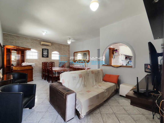 Imagem Casa com 3 Quartos à Venda, 250 m² em Solemar - Praia Grande