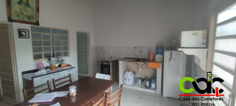 Imagem Casa com 2 Quartos à Venda,  em Parque Primavera - Poços De Caldas