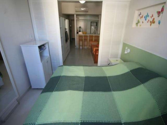Imagem Apartamento com 1 Quarto para Temporada, 35 m² em Copacabana - Rio De Janeiro