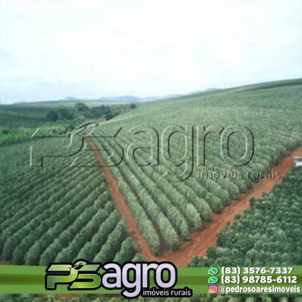 Fazenda à Venda, 2.755 m² em Marta Helena - Uberlândia