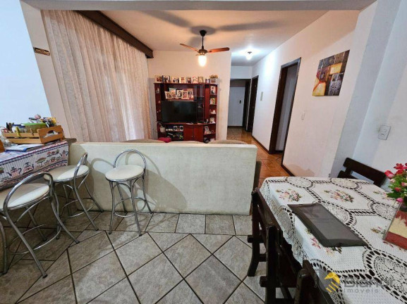 Imagem Casa com 3 Quartos à Venda, 200 m² em Velha - Blumenau Imagem Casa com 3 Quartos à Venda, 200 m² em Velha - Blumenau