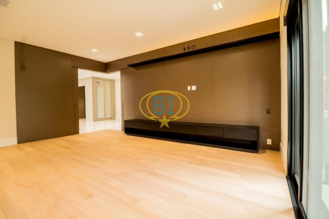 Imagem Sobrado com 5 Quartos à Venda, 1.200 m² em Tamboré - Santana De Parnaíba