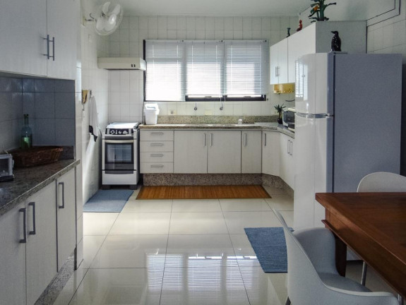 Imagem Apartamento com 3 Quartos para Alugar, 142 m² em Pitangueiras - Guarujá Imagem Apartamento com 3 Quartos para Alugar, 142 m² em Pitangueiras - Guarujá