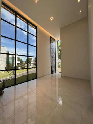 Imagem Casa de Condomínio com 5 Quartos à Venda, 490 m² em Condomínio Do Lago - Goiânia