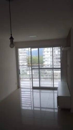 Apartamento com 2 Quartos à Venda, 70 m² em Recreio Dos Bandeirantes - Rio De Janeiro