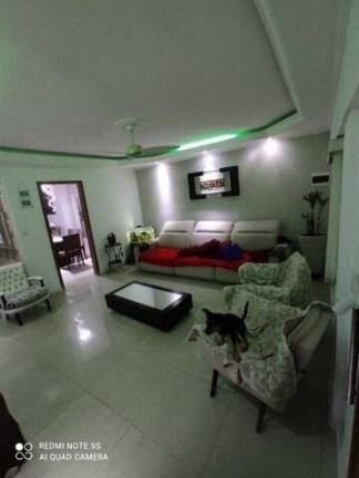 Casa com 3 Quartos à Venda, 220 m² em Jardim Sonia Maria - Taubaté