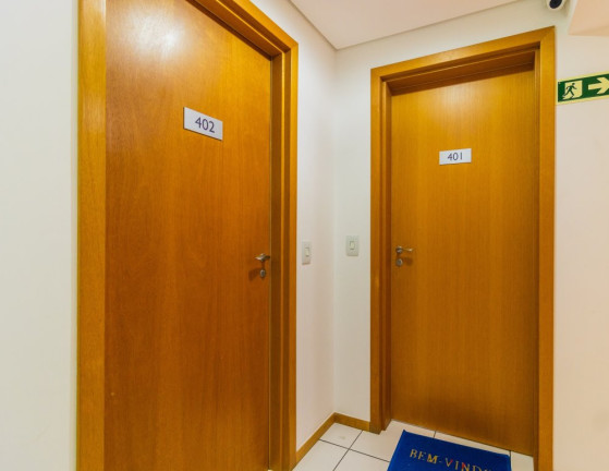 Imagem Apartamento com 1 Quarto à Venda, 27 m² em Centro - Curitiba Imagem Apartamento com 1 Quarto à Venda, 27 m² em Centro - Curitiba