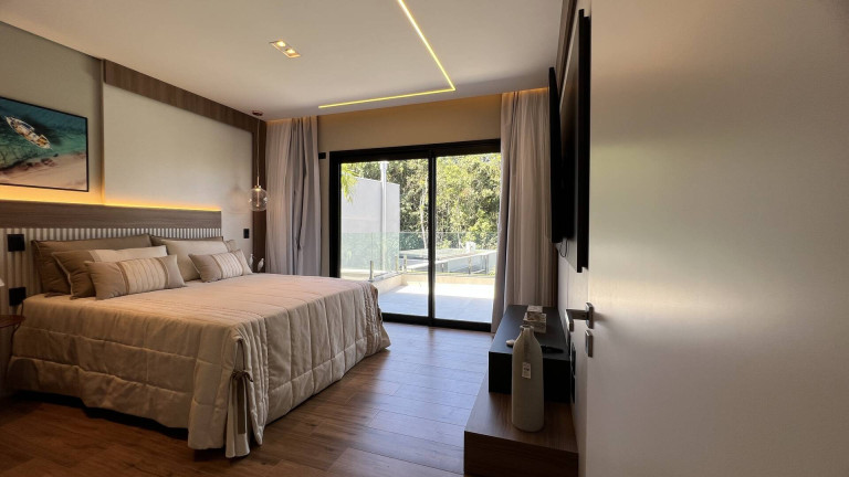Imagem Casa com 7 Quartos à Venda, 670 m² em Riviera De São Lourenço - Bertioga Imagem Casa com 7 Quartos à Venda, 670 m² em Riviera De São Lourenço - Bertioga