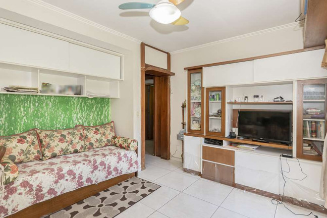 Imagem Imóvel com 2 Quartos à Venda, em Petrópolis - Porto Alegre Imagem Imóvel com 2 Quartos à Venda, em Petrópolis - Porto Alegre