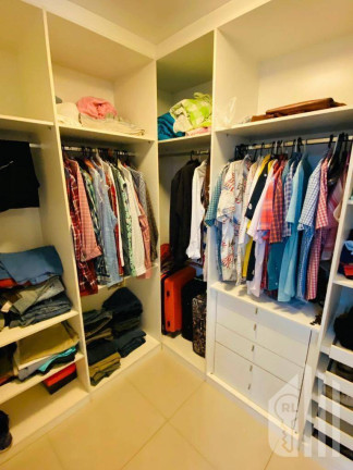 Imagem Casa com 5 Quartos à Venda, 375 m² em Tabajaras - Teresina