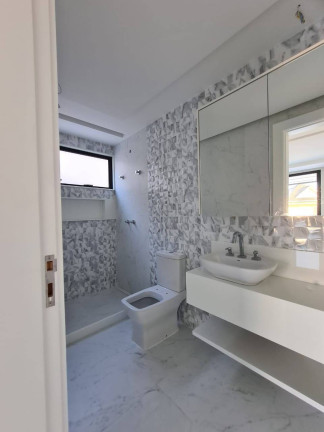 Imagem Casa de Condomínio com 4 Quartos à Venda, 268 m² em Recreio Dos Bandeirantes - Rio De Janeiro