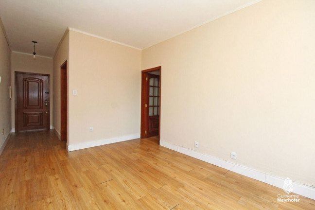 Imagem Imóvel com 2 Quartos à Venda, 79 m² em Santa Cecília - Porto Alegre