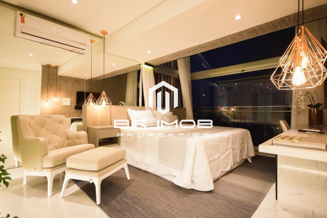 Imagem Imóvel com 3 Quartos à Venda, 180 m² em Vila Nova Conceição - São Paulo