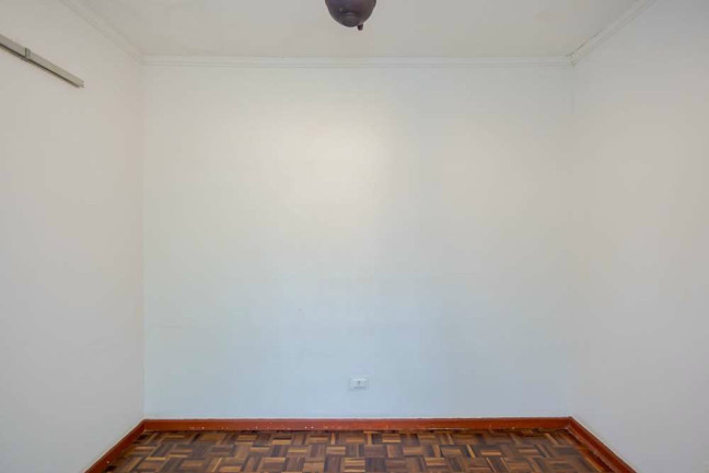 Imagem Terreno à Venda, 619 m² em Ahú - Curitiba