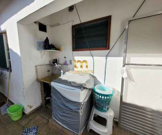 Imagem Casa com 3 Quartos à Venda, em Boqueirão - Praia Grande Imagem Casa com 3 Quartos à Venda, em Boqueirão - Praia Grande