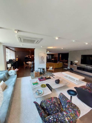 Imagem Casa com 4 Quartos à Venda, 500 m² em De Lourdes - Fortaleza Imagem Casa com 4 Quartos à Venda, 500 m² em De Lourdes - Fortaleza