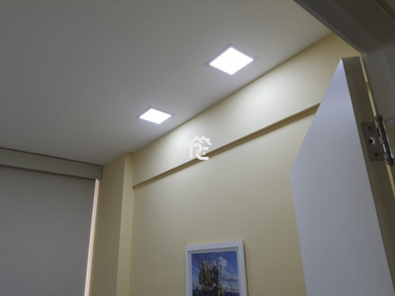 Sala Comercial à Venda, 35 m² em Icaraí - Niterói