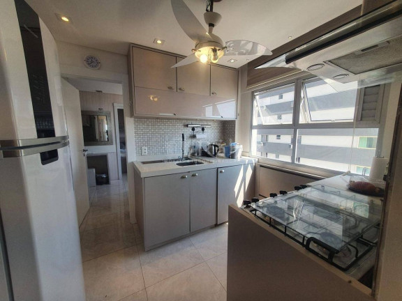 Imagem Apartamento com 3 Quartos à Venda, 206 m² em Centro - Balneário Camboriú Imagem Apartamento com 3 Quartos à Venda, 206 m² em Centro - Balneário Camboriú
