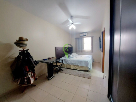 Imagem Casa com 3 Quartos à Venda, 236 m² em Campo Grande - Santos