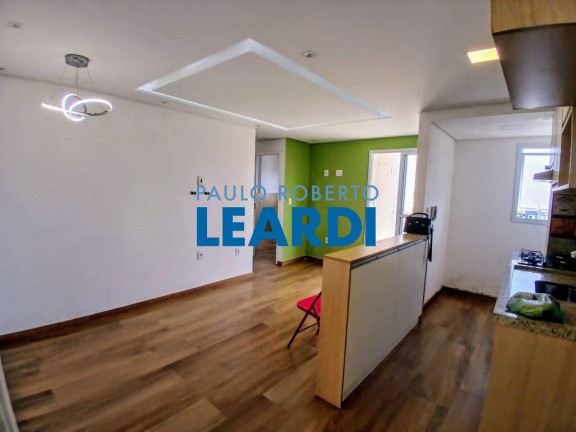 Apartamento com 2 Quartos à Venda, 49 m² em Vila Curuçá - Santo André