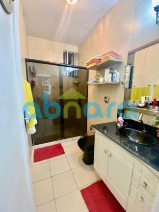Imagem Apartamento com 2 Quartos à Venda, 85 m² em Copacabana - Rio De Janeiro