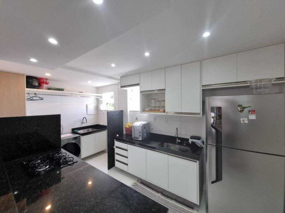 Imagem Casa com 4 Quartos à Venda, 243 m² em Pitangueiras - Lauro De Freitas Imagem Casa com 4 Quartos à Venda, 243 m² em Pitangueiras - Lauro De Freitas