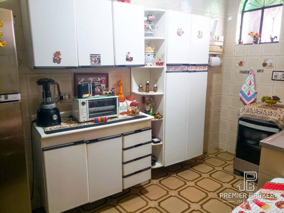 Imagem Casa com 3 Quartos à Venda, 140 m² em Vila Muqui - Teresópolis Imagem Casa com 3 Quartos à Venda, 140 m² em Vila Muqui - Teresópolis
