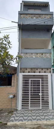 Sobrado com 3 Quartos à Venda, 56 m² em Tupi - Praia Grande