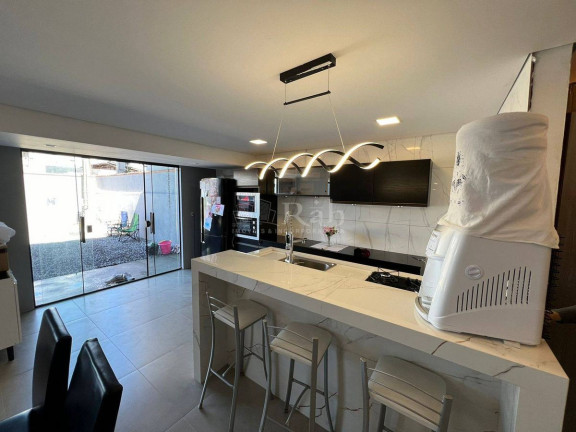 Imagem Sobrado com 2 Quartos à Venda, 200 m² em São Vicente - Itajaí Imagem Sobrado com 2 Quartos à Venda, 200 m² em São Vicente - Itajaí