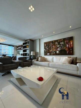Apartamento com 4 Quartos à Venda, 183 m² em Candeal - Salvador