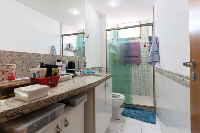 Imagem Apartamento com 3 Quartos à Venda, 154 m² em Icaraí - Niterói Imagem Apartamento com 3 Quartos à Venda, 154 m² em Icaraí - Niterói
