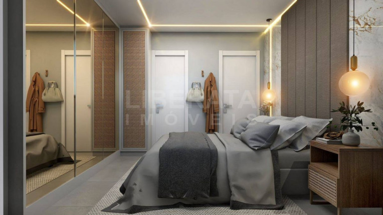 Imagem Apartamento com 2 Quartos à Venda, 76 m² em Meia Praia - Navegantes