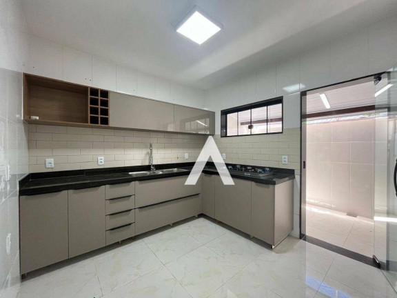 Casa com 2 Quartos à Venda, 76 m² em Parque São Luiz - Teresópolis