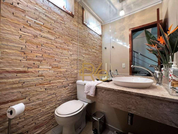 Imagem Casa com 4 Quartos à Venda, 308 m² em Fazendinha - Carapicuíba