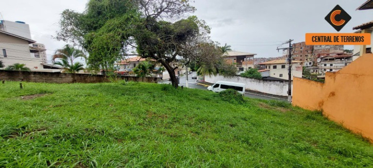 Terreno à Venda, 280 m² em Itapuã - Salvador