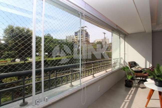 Imagem Apartamento com 3 Quartos à Venda, 105 m² em Passo Da Areia - Porto Alegre